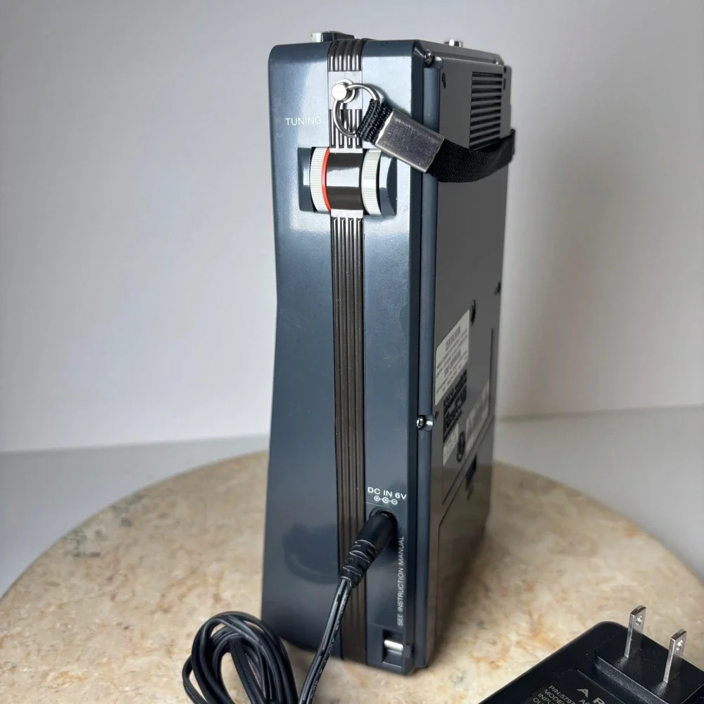 Sony Watchman FD-42A Portable TV Gray 1987 Vintage Handheld TV PARTS